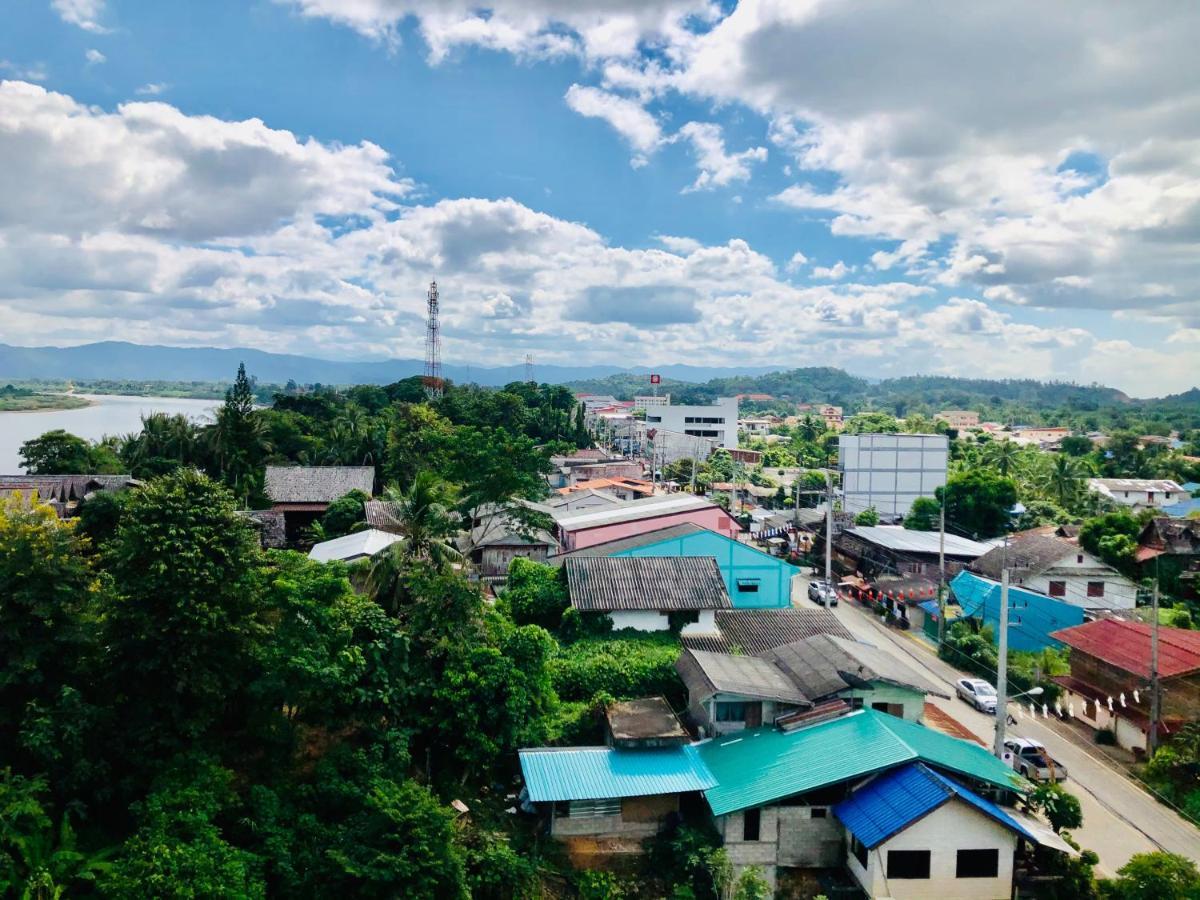 Chiangkhong Teak Garden Riverfront Onsen Hotel- Sha Extra Plus Chiang Khong Εξωτερικό φωτογραφία