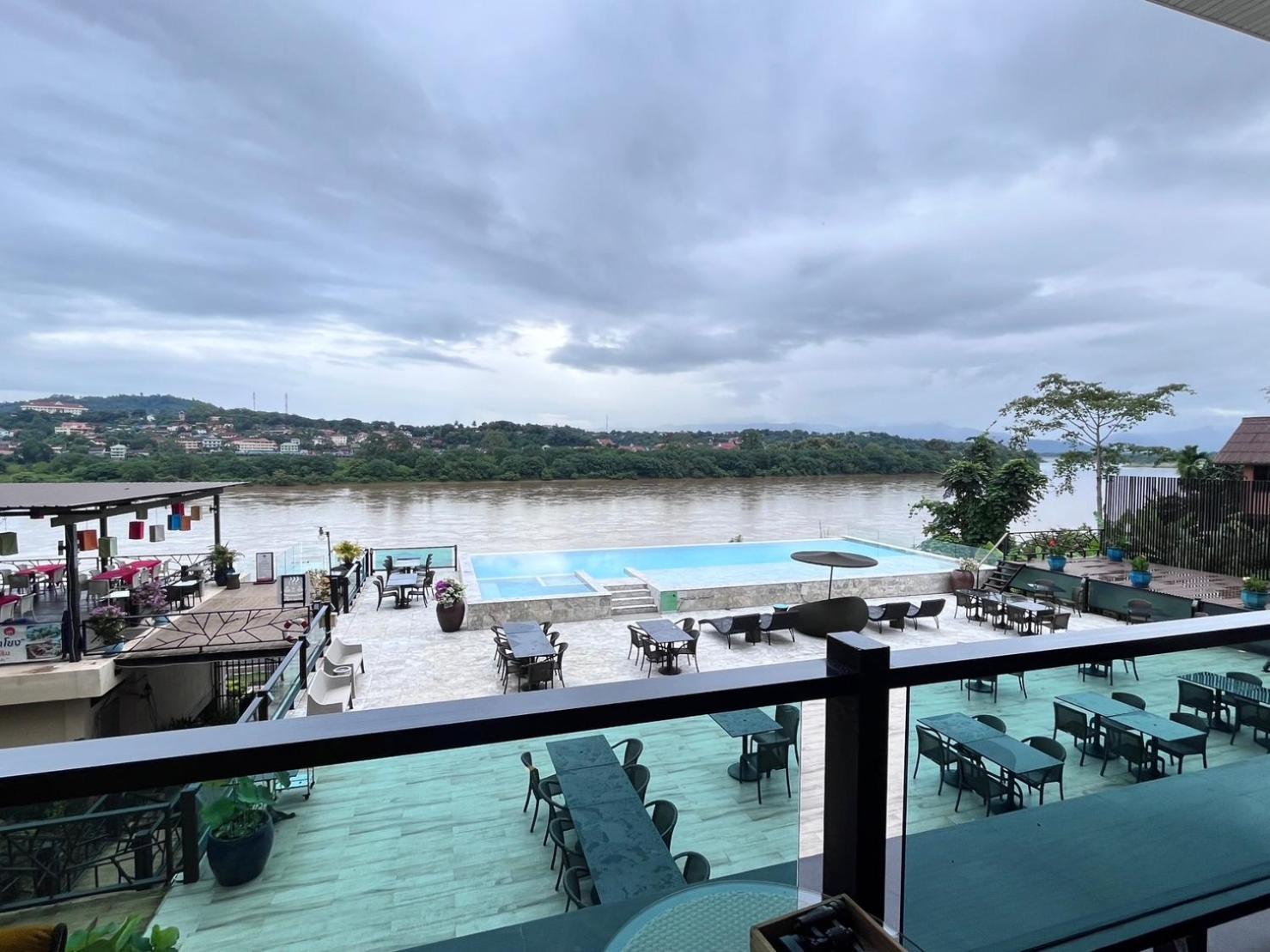 Chiangkhong Teak Garden Riverfront Onsen Hotel- Sha Extra Plus Chiang Khong Εξωτερικό φωτογραφία